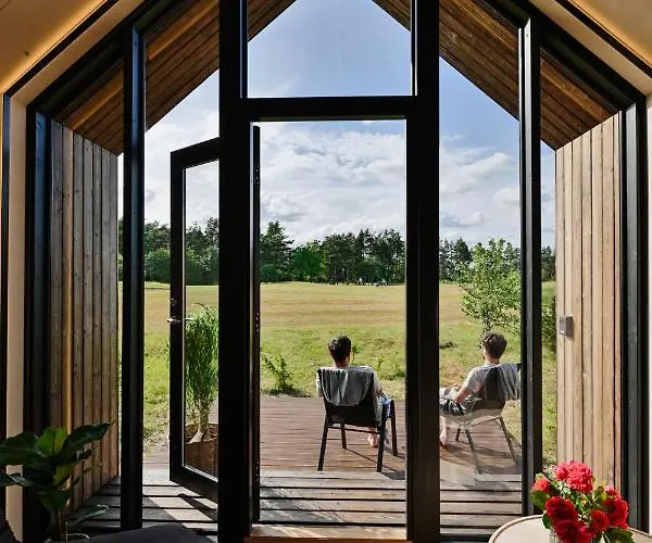 Unique Tiny House At Saaremaa Golf & Country Club Сasa de vacaciones